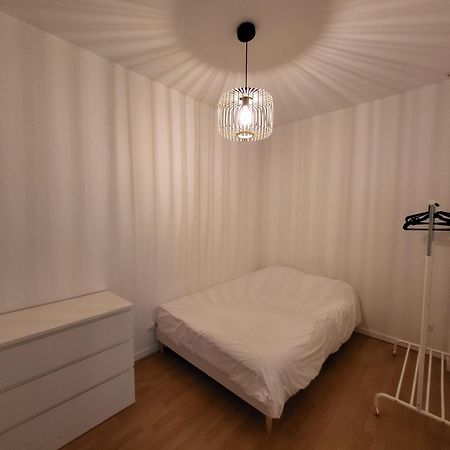 Appartement Spacieux 28M2 Avec Chambre Separee Іссі-ле-Муліно Екстер'єр фото
