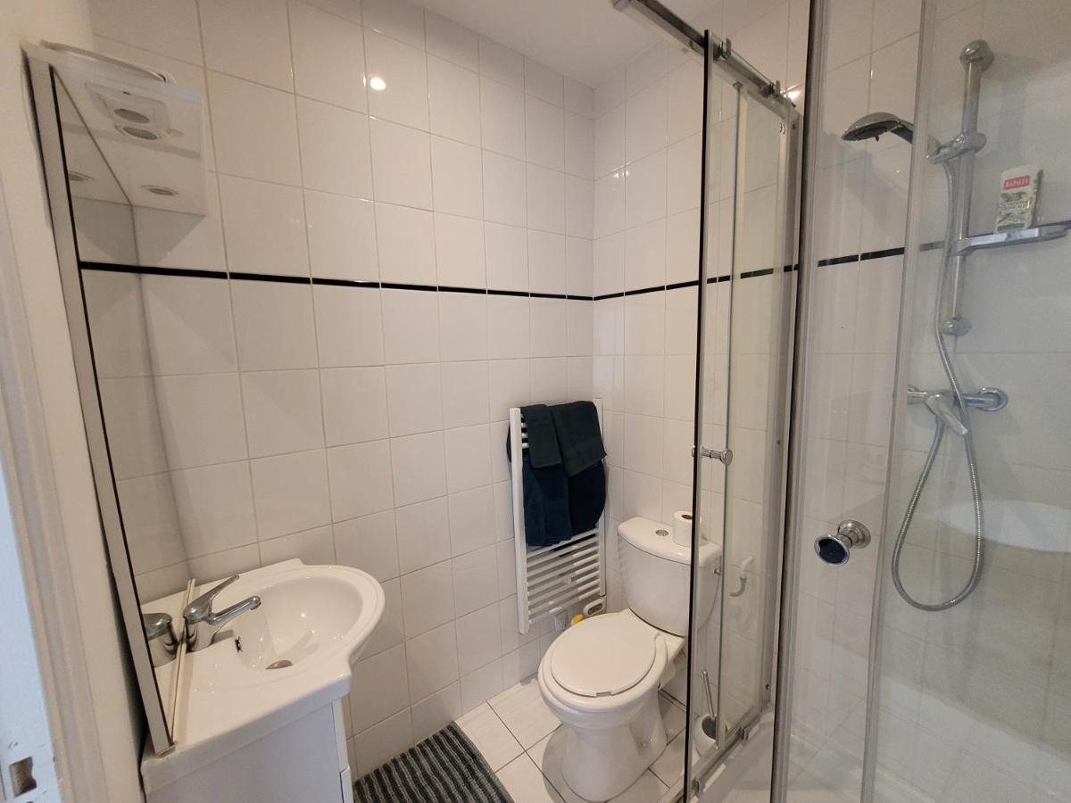 Appartement Spacieux 28M2 Avec Chambre Separee Іссі-ле-Муліно Екстер'єр фото